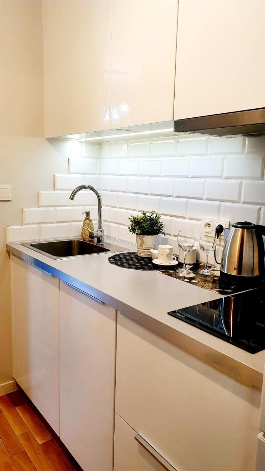 Homecomfort Apartament Delux Варшава Екстериор снимка
