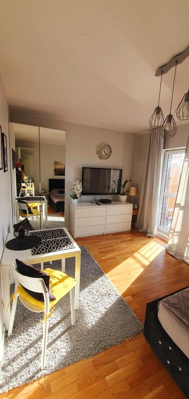 Homecomfort Apartament Delux Варшава Екстериор снимка